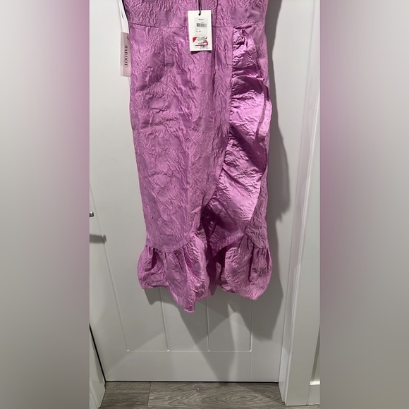 Beautiful Bardot dress - Picture 9 of 9